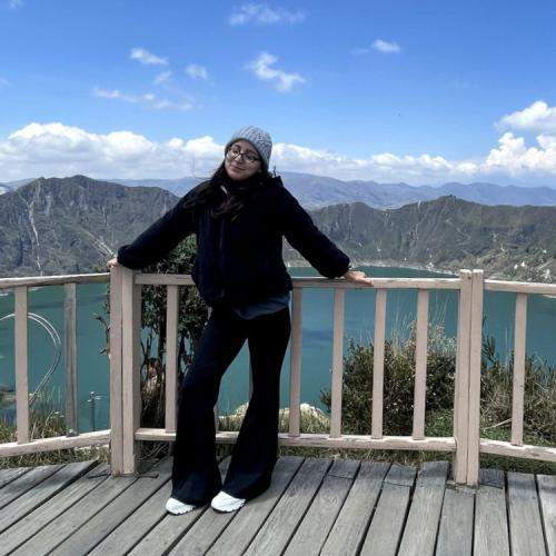 Olen se noita joka keittää taikajuomia mutta